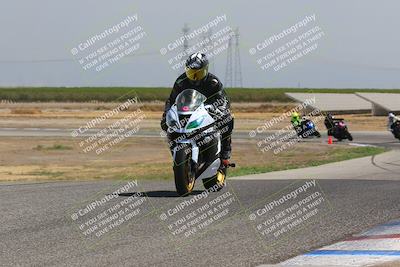 media/Sep-10-2023-Pacific Track Time (Sun) [[44210541ad]]/Group B/1220pm (Wheelie Bump)/